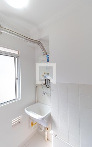 Apartamento para alugar com 60m², 2 quartos e 1 vaga Apartamento para alugar com 60m², 2 quartos e 1 vagaÁrea de Serviço