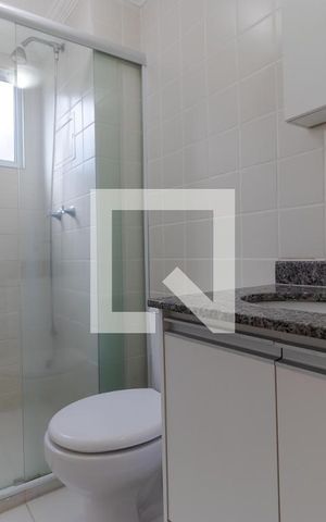 Apartamento para alugar com 60m², 2 quartos e 1 vaga Apartamento para alugar com 60m², 2 quartos e 1 vagaBanheiro