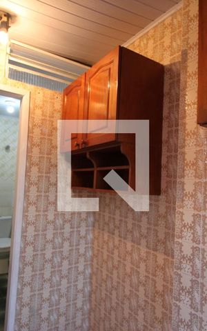 Casa para alugar com 49m², 1 quarto e 1 vagaÁrea de Serviço