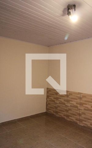 Casa para alugar com 49m², 1 quarto e 1 vagaQuarto