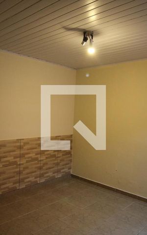 Casa para alugar com 49m², 1 quarto e 1 vagaQuarto