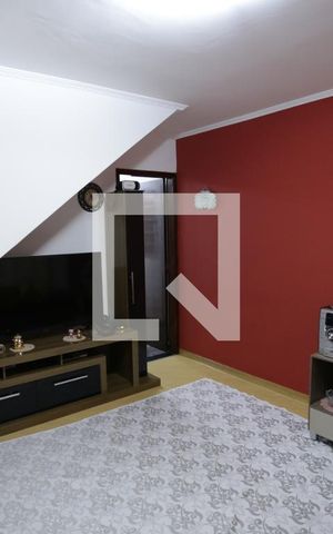 Casa à venda com 130m², 2 quartos e 1 vagaSala