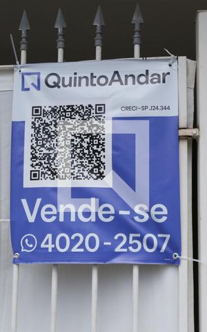 Casa à venda com 130m², 2 quartos e 1 vagaFachada