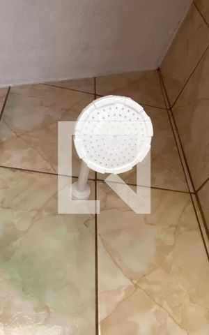 Casa de condomínio à venda com 85m², 2 quartos e 1 vaga Casa de condomínio à venda com 85m², 2 quartos e 1 vagaBanheiro de Serviço