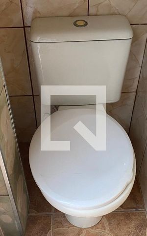 Casa de condomínio à venda com 85m², 2 quartos e 1 vaga Casa de condomínio à venda com 85m², 2 quartos e 1 vagaBanheiro de Serviço