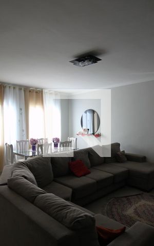 Casa à venda com 171m², 3 quartos e 5 vagasSala