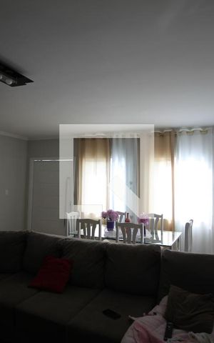 Casa à venda com 171m², 3 quartos e 5 vagasSala