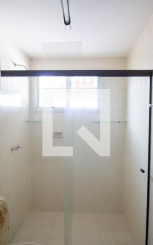 Apartamento para alugar com 177m², 3 quartos e 2 vagas Apartamento para alugar com 177m², 3 quartos e 2 vagasBanheiro da Suíte 2