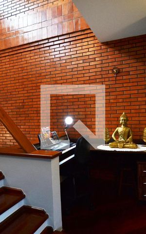 Casa de condomínio à venda com 363m², 3 quartos e 4 vagasHall