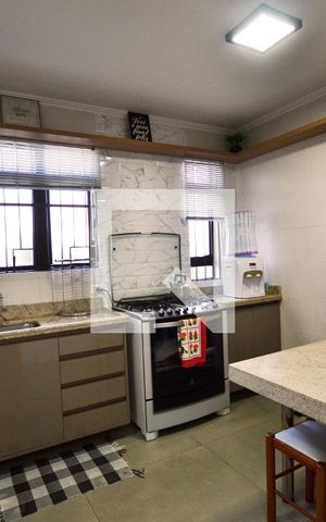 Casa de condomínio à venda com 363m², 3 quartos e 4 vagasCozinha