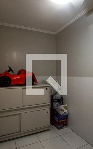 Casa de condomínio à venda com 363m², 3 quartos e 4 vagasQuarto de Serviço 1