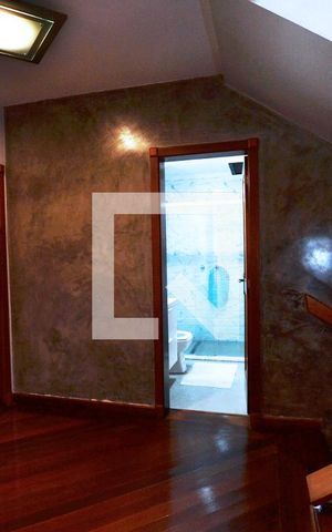 Casa de condomínio à venda com 363m², 3 quartos e 4 vagasHall