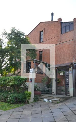 Casa de condomínio à venda com 363m², 3 quartos e 4 vagasFachada