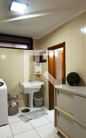 Casa de condomínio à venda com 363m², 3 quartos e 4 vagasÁrea de Serviço