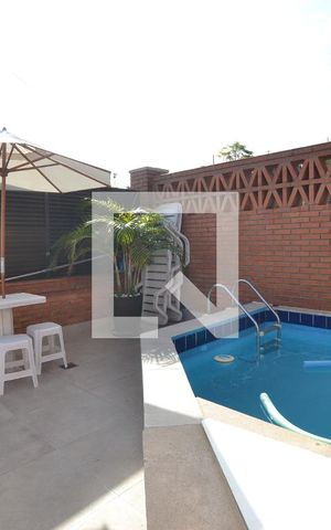 Casa de condomínio à venda com 363m², 3 quartos e 4 vagasPiscina
