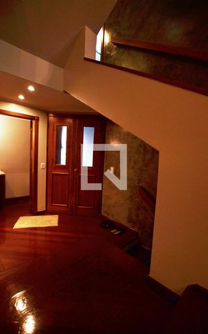 Casa de condomínio à venda com 363m², 3 quartos e 4 vagasHall de Entrada