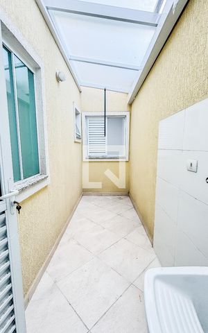 Apartamento à venda com 60m², 2 quartos e 1 vagaÁrea de Serviço