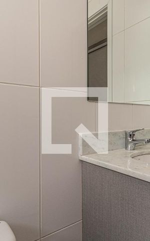 Apartamento à venda com 92m², 3 quartos e 2 vagas Apartamento à venda com 92m², 3 quartos e 2 vagasBanheiro da Suíte