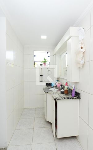 Casa à venda com 250m², 3 quartos e 8 vagasBanheiro da Suíte