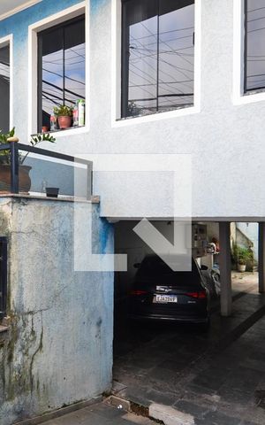 Casa à venda com 250m², 3 quartos e 8 vagasEntrada