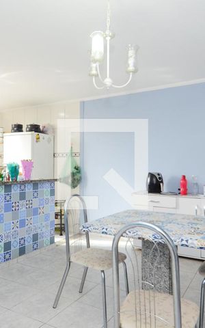 Casa à venda com 250m², 3 quartos e 8 vagasCozinha e Sala de Jantar