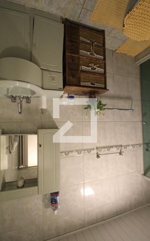 Casa à venda com 350m², 7 quartos e 5 vagasBanheiro