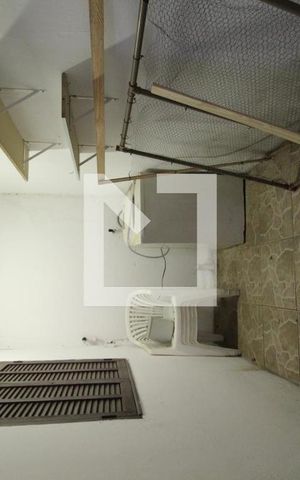 Casa à venda com 350m², 7 quartos e 5 vagasLavanderia