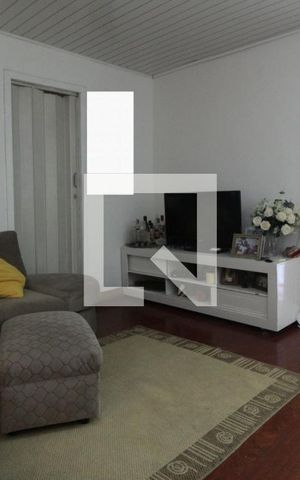 Casa à venda com 350m², 7 quartos e 5 vagas Casa à venda com 350m², 7 quartos e 5 vagasSala de Estar