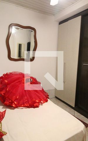 Casa à venda com 350m², 7 quartos e 5 vagasQuarto 3