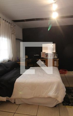 Casa à venda com 350m², 7 quartos e 5 vagasQuarto 1