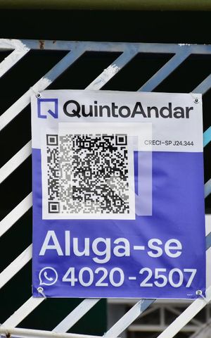 Casa à venda com 230m², 4 quartos e 1 vagaPlaquinha