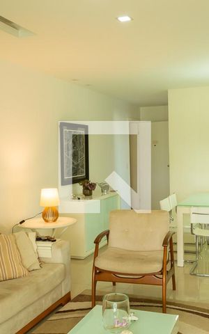 Apartamento para alugar com 127m², 3 quartos e 2 vagas Apartamento para alugar com 127m², 3 quartos e 2 vagasSala