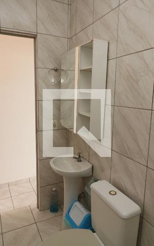 Casa à venda com 30m², 1 quarto e sem vagaBanheiro