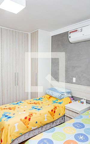 Casa à venda com 289m², 4 quartos e 4 vagas Casa à venda com 289m², 4 quartos e 4 vagasSuite 1