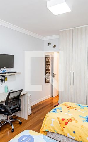 Casa à venda com 289m², 4 quartos e 4 vagas Casa à venda com 289m², 4 quartos e 4 vagasSuite 1