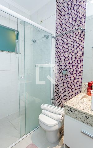 Casa à venda com 289m², 4 quartos e 4 vagas Casa à venda com 289m², 4 quartos e 4 vagasBanheiro suite 4