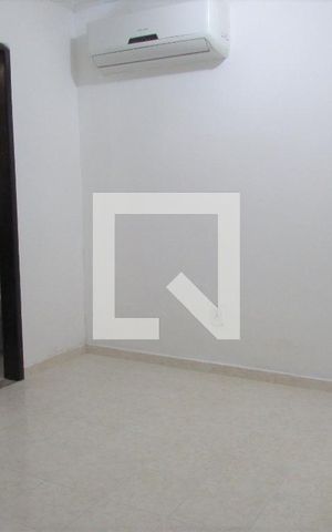 Casa para alugar com 160m², 2 quartos e 4 vagasSuíte