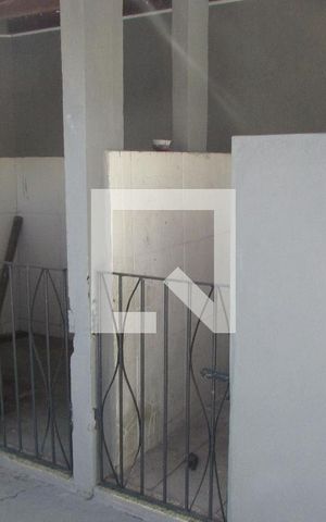 Casa para alugar com 160m², 2 quartos e 4 vagasEspaço para Pet