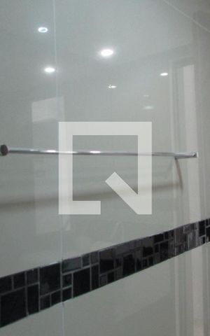 Casa para alugar com 160m², 2 quartos e 4 vagasDetalhe - Banheiro Social