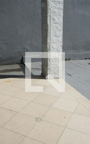 Casa para alugar com 160m², 2 quartos e 4 vagasHall