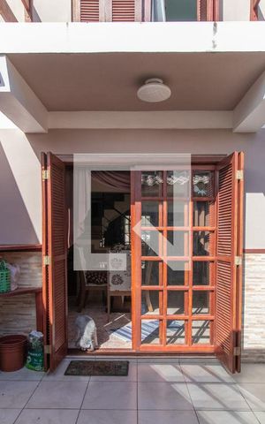 Casa de condomínio à venda com 178m², 3 quartos e 1 vaga Casa de condomínio à venda com 178m², 3 quartos e 1 vagaQuintal