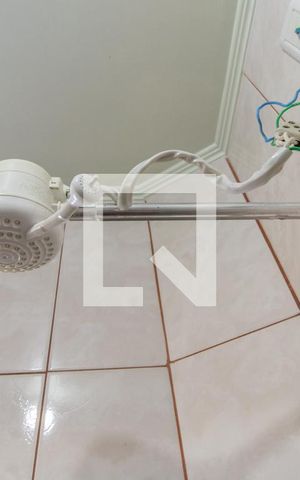 Casa de condomínio à venda com 178m², 3 quartos e 1 vaga Casa de condomínio à venda com 178m², 3 quartos e 1 vagaBanheiro Corredor