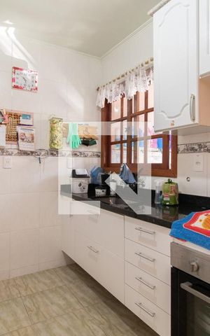 Casa de condomínio à venda com 178m², 3 quartos e 1 vaga Casa de condomínio à venda com 178m², 3 quartos e 1 vagaCozinha e Área de Serviço