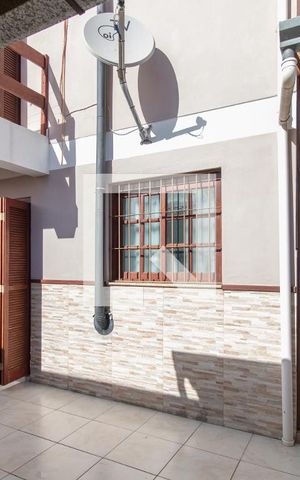Casa de condomínio à venda com 178m², 3 quartos e 1 vaga Casa de condomínio à venda com 178m², 3 quartos e 1 vagaQuintal