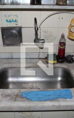 Apartamento à venda com 60m², 2 quartos e sem vagaCozinha