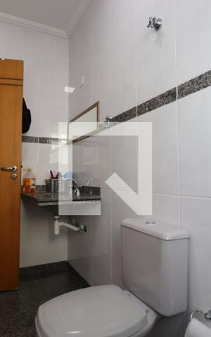 Casa à venda com 155m², 3 quartos e 5 vagasBanheiro suite 2
