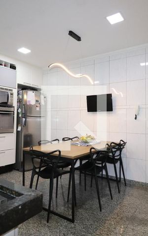 Casa à venda com 155m², 3 quartos e 5 vagasCozinha