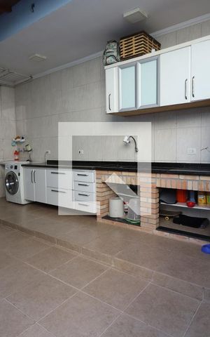 Casa à venda com 155m², 3 quartos e 5 vagasLavanderia/Quintal
