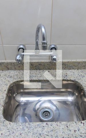 Studio para alugar com 34m², 1 quarto e sem vaga Studio para alugar com 34m², 1 quarto e sem vagaCozinha