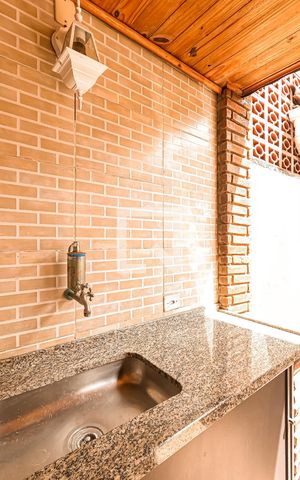 Casa para alugar com 250m², 3 quartos e 2 vagas Casa para alugar com 250m², 3 quartos e 2 vagasChurrasqueira